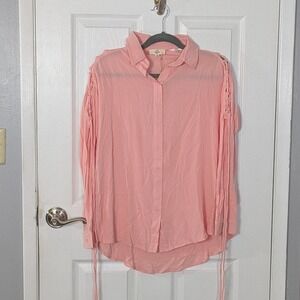 NWT Entro Blouse‎ Top Cutout Sleeve Button Down Lightweight Pink Small